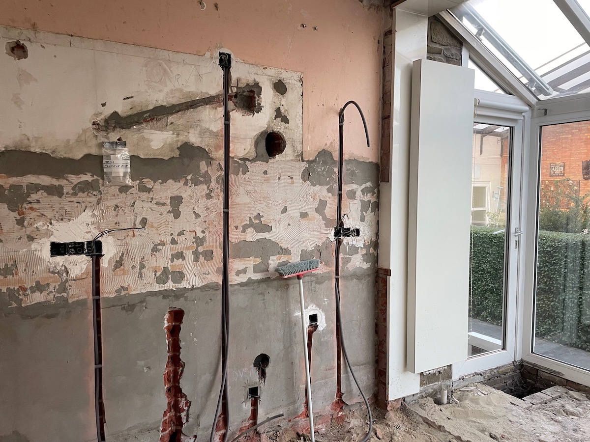 asbestinventaris staalname pleisterwerk door invendes bij renovatie